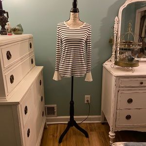 Lightweight sweater, Ivory with black striped, Medium